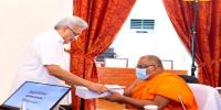 Buddhist monk Gnasara close to  Rajapakse claims to know 'mastermind' of Easter bombings